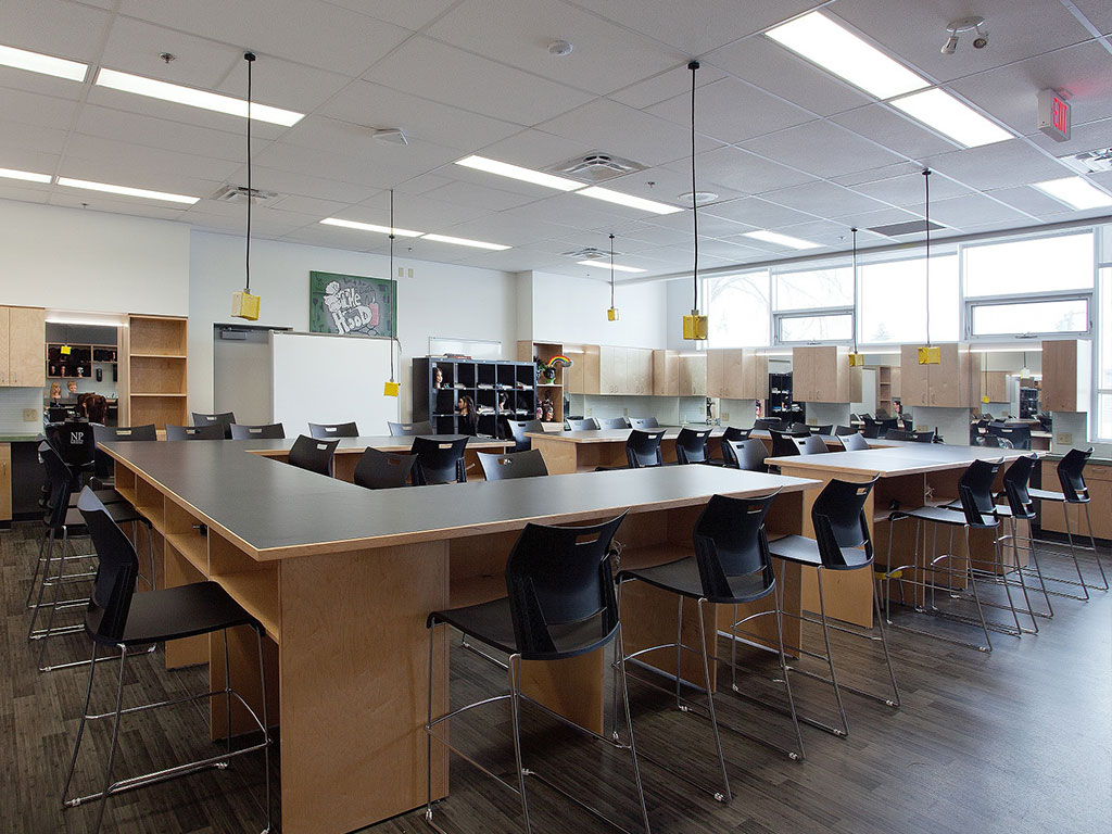 Bowness High School - Career Technology Studies (CTS) Centre Modernization  - SMP Engineering - Electrical Engineers